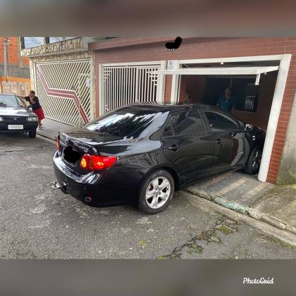 TOYOTA COROLLA 1.8 GLI 16V FLEX 4P AUTOMÁTICO
